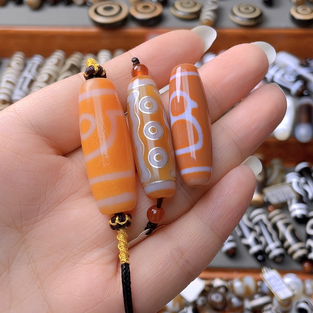 玛瑙/玉髓颈饰未镶嵌音****行