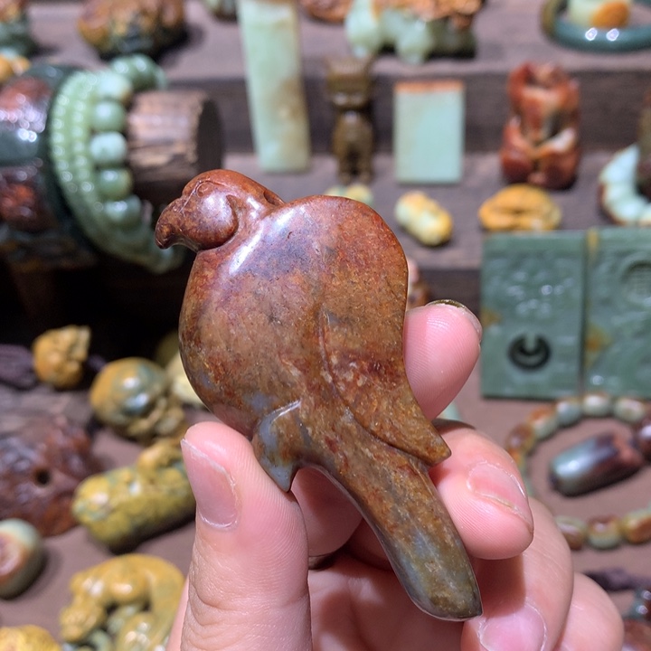 岫岩河磨玉（透闪石质玉）未镶嵌把件