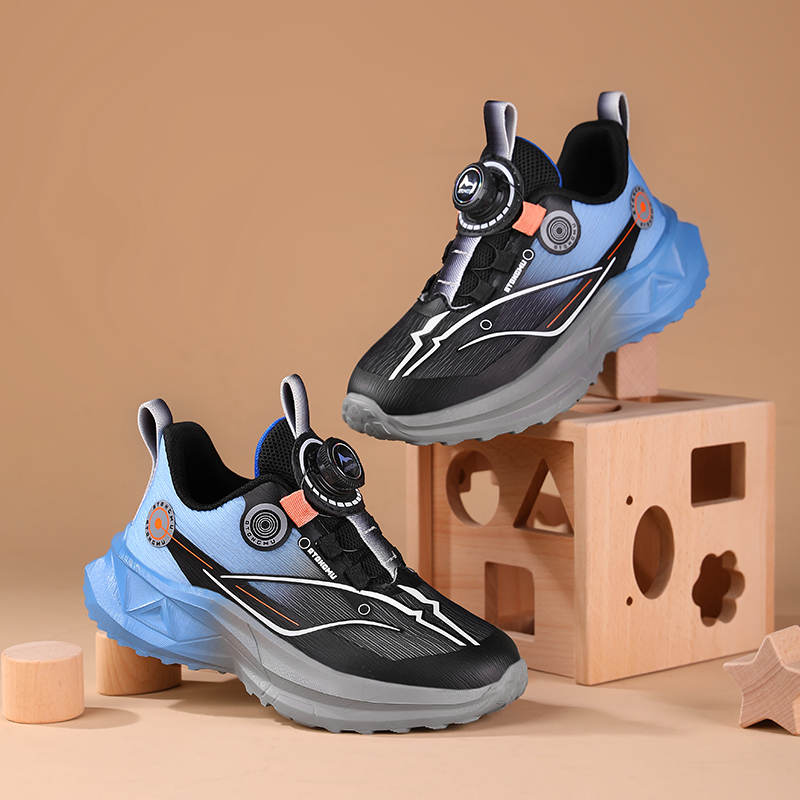 秋季跑步鞋男童运动鞋男孩春秋跑鞋透气儿童鞋轻便软底中大童鞋子