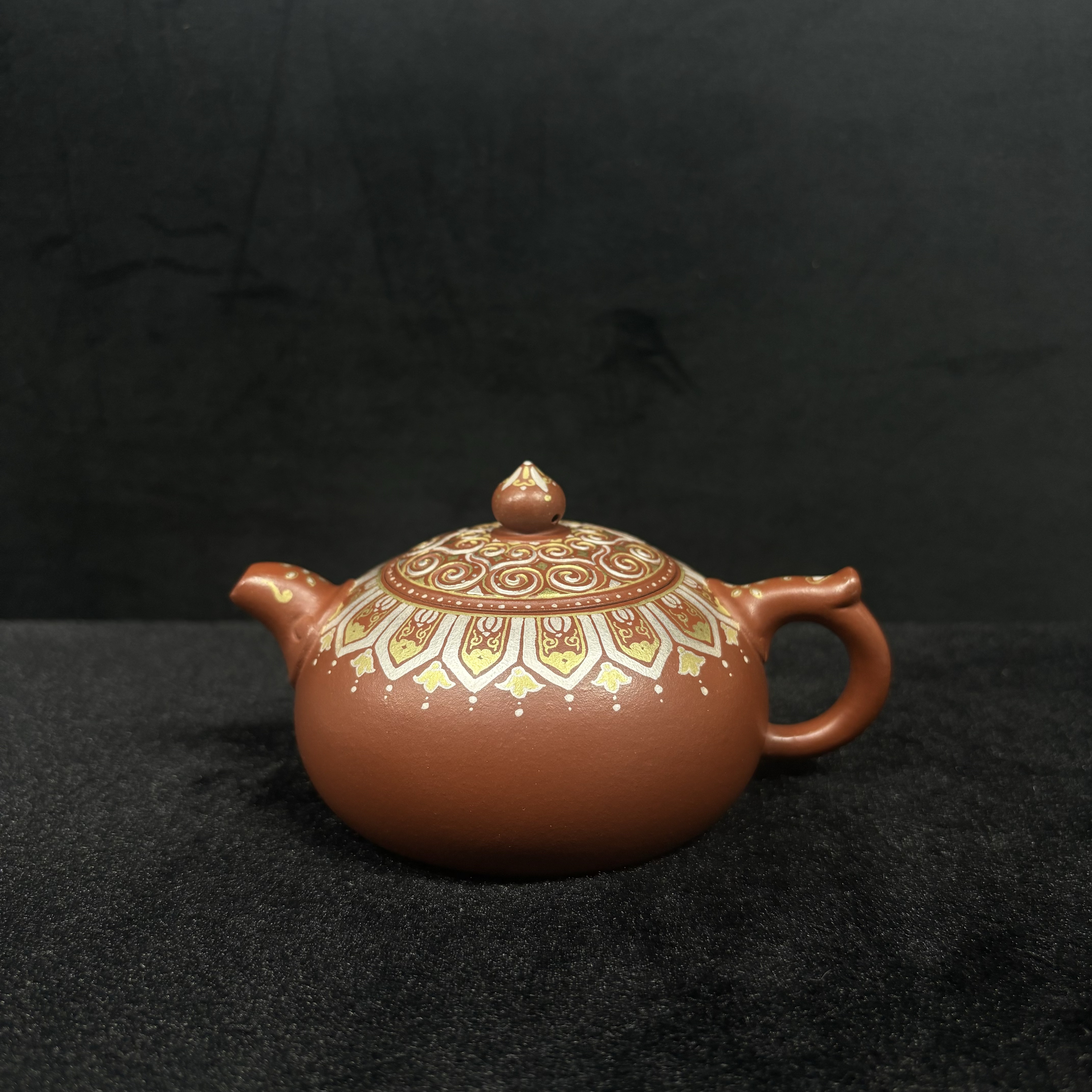 17/H1228098/王颖/紫砂壶西施/