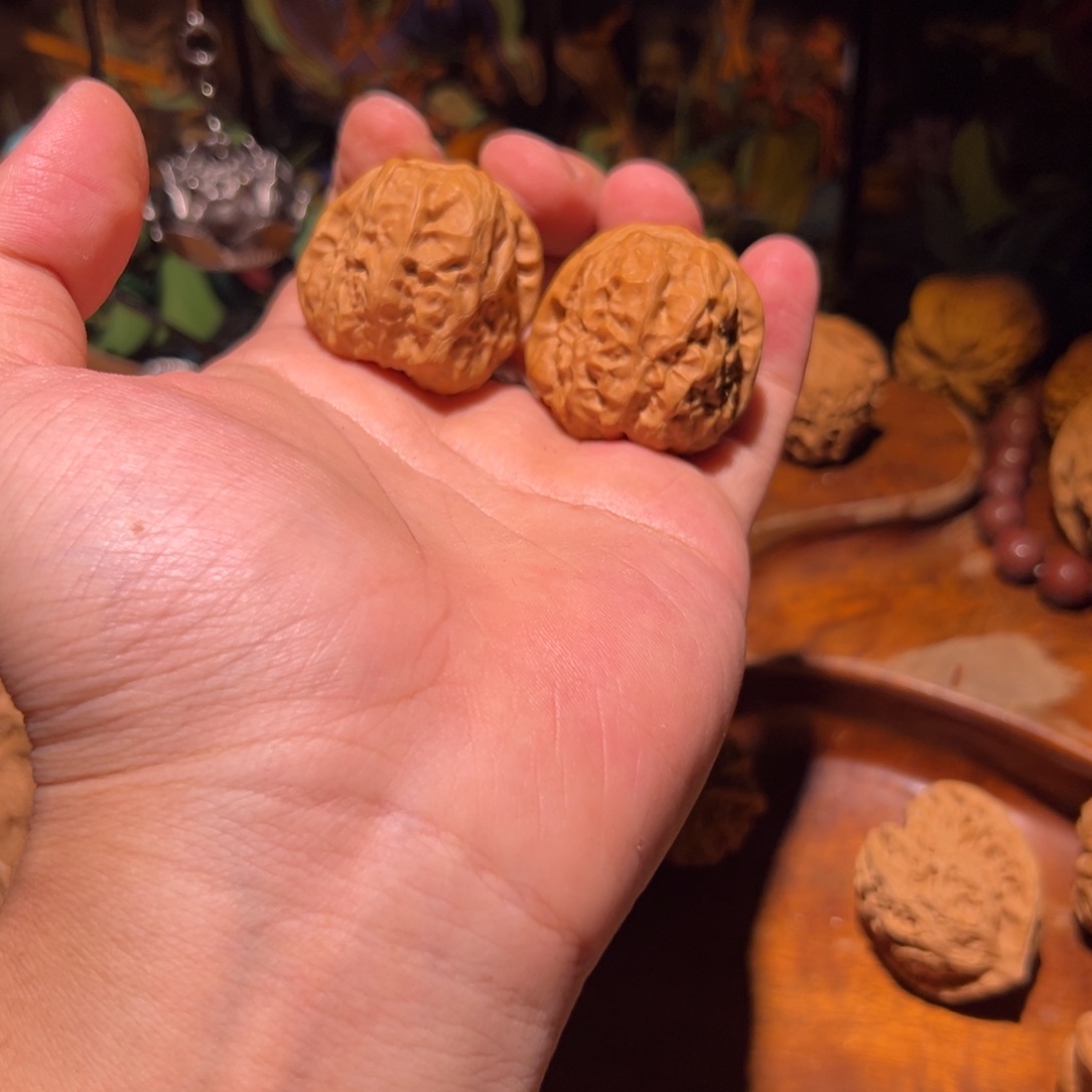 文玩核桃吊坠35➕蛤蟆头一对，练手绝了