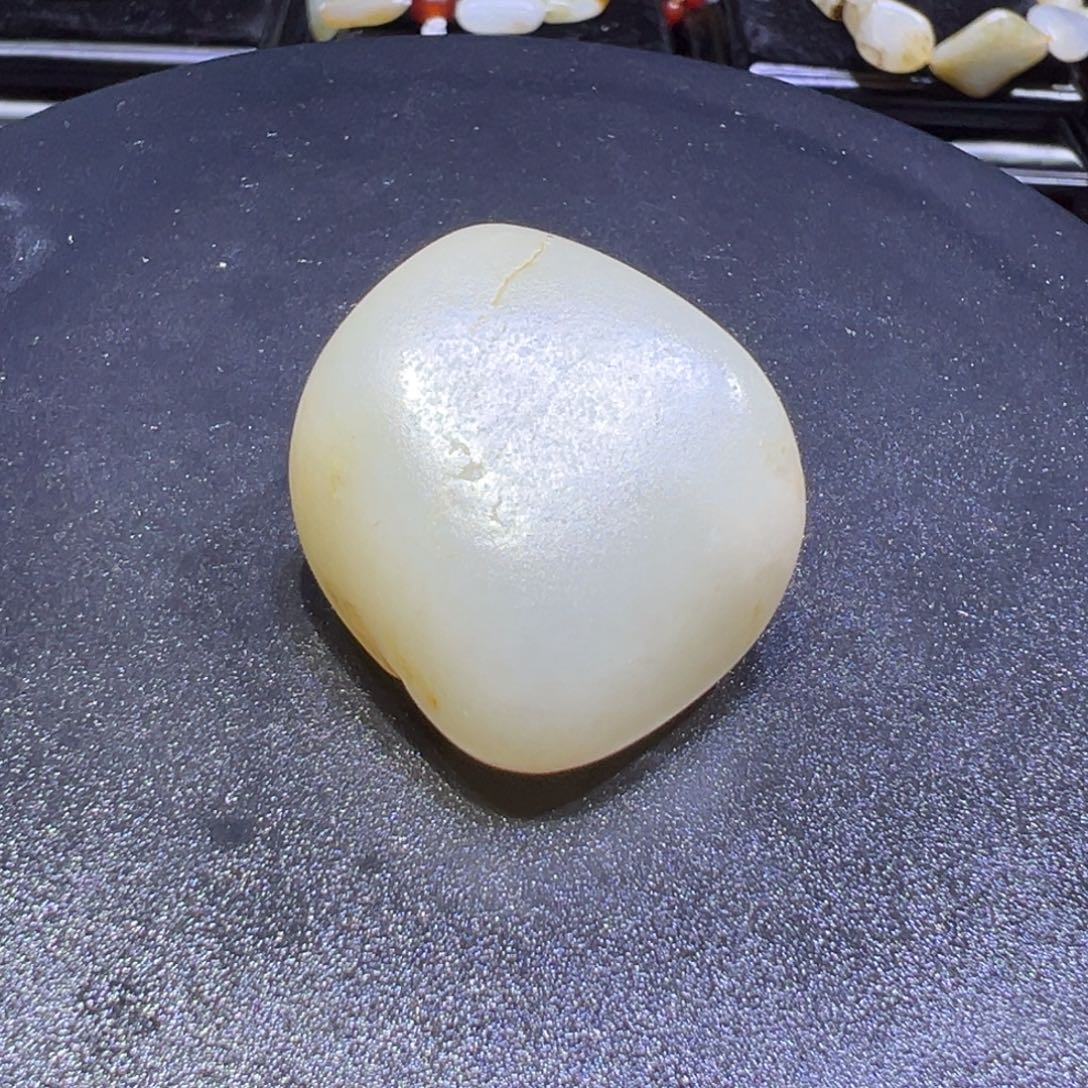 和田玉（子料）未镶嵌颈饰36克-73