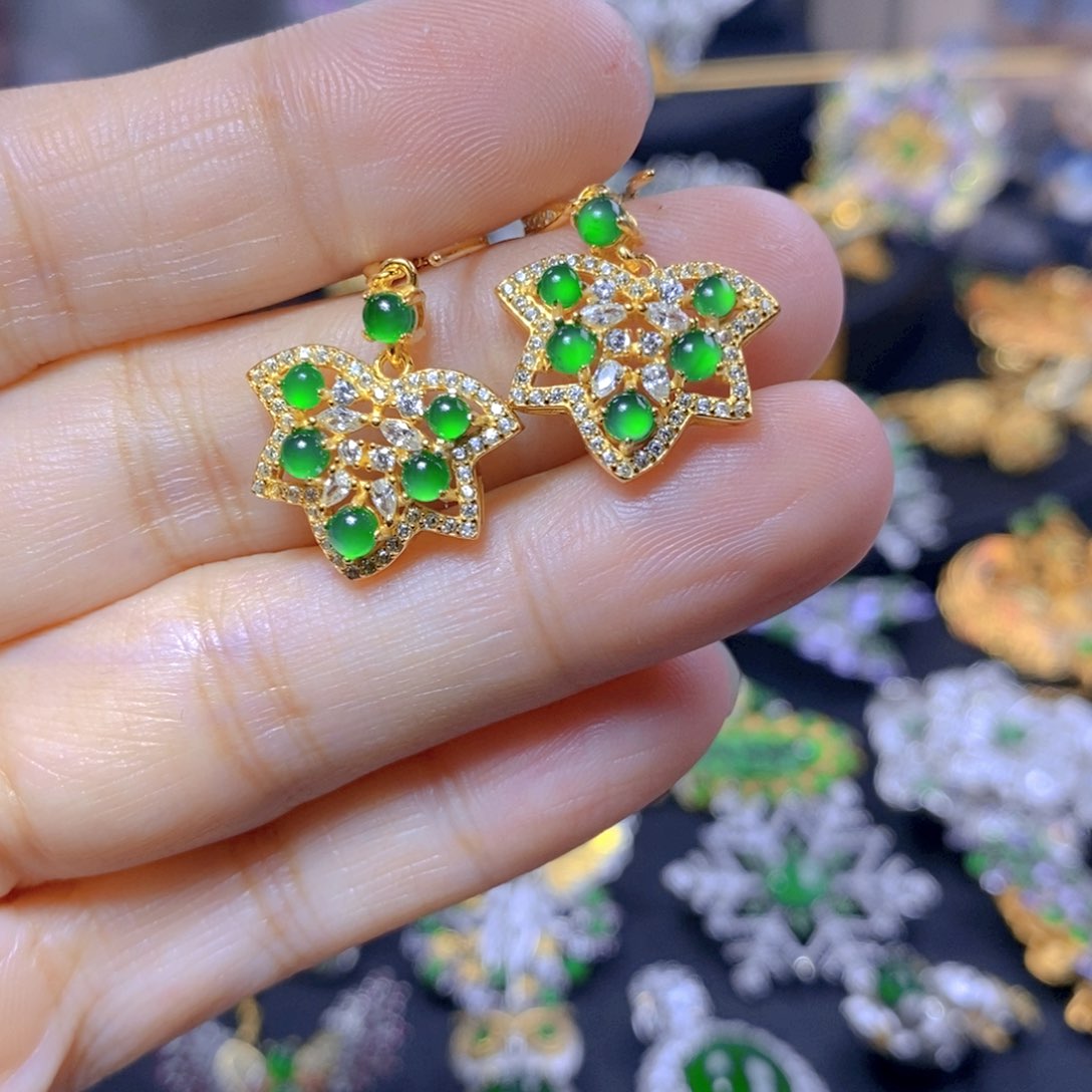 翡翠耳钉银S925镶嵌天然翡翠