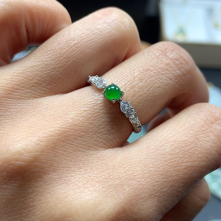 *****翡翠未镶嵌戒指翡翠戒指