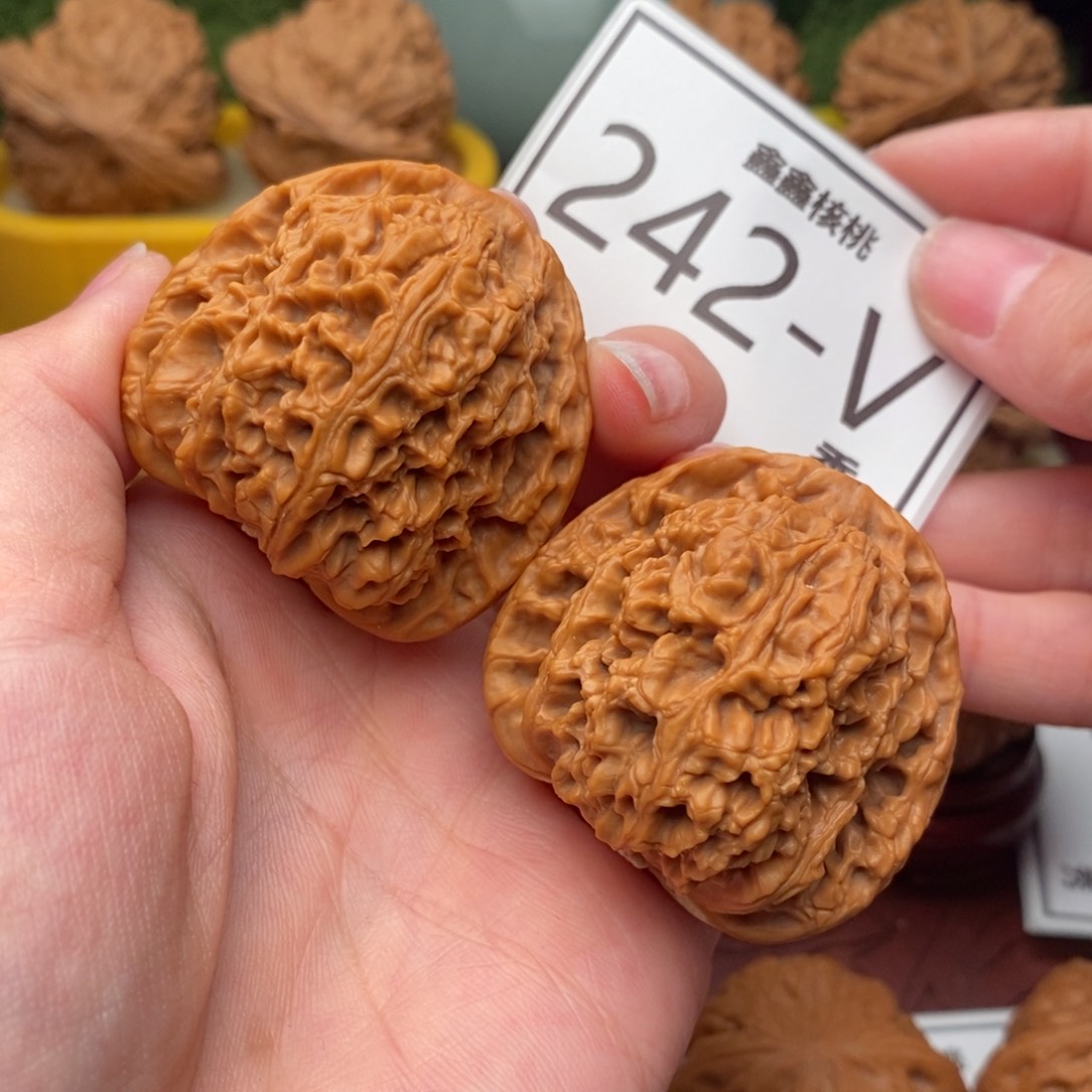 文玩核桃把件南疆42