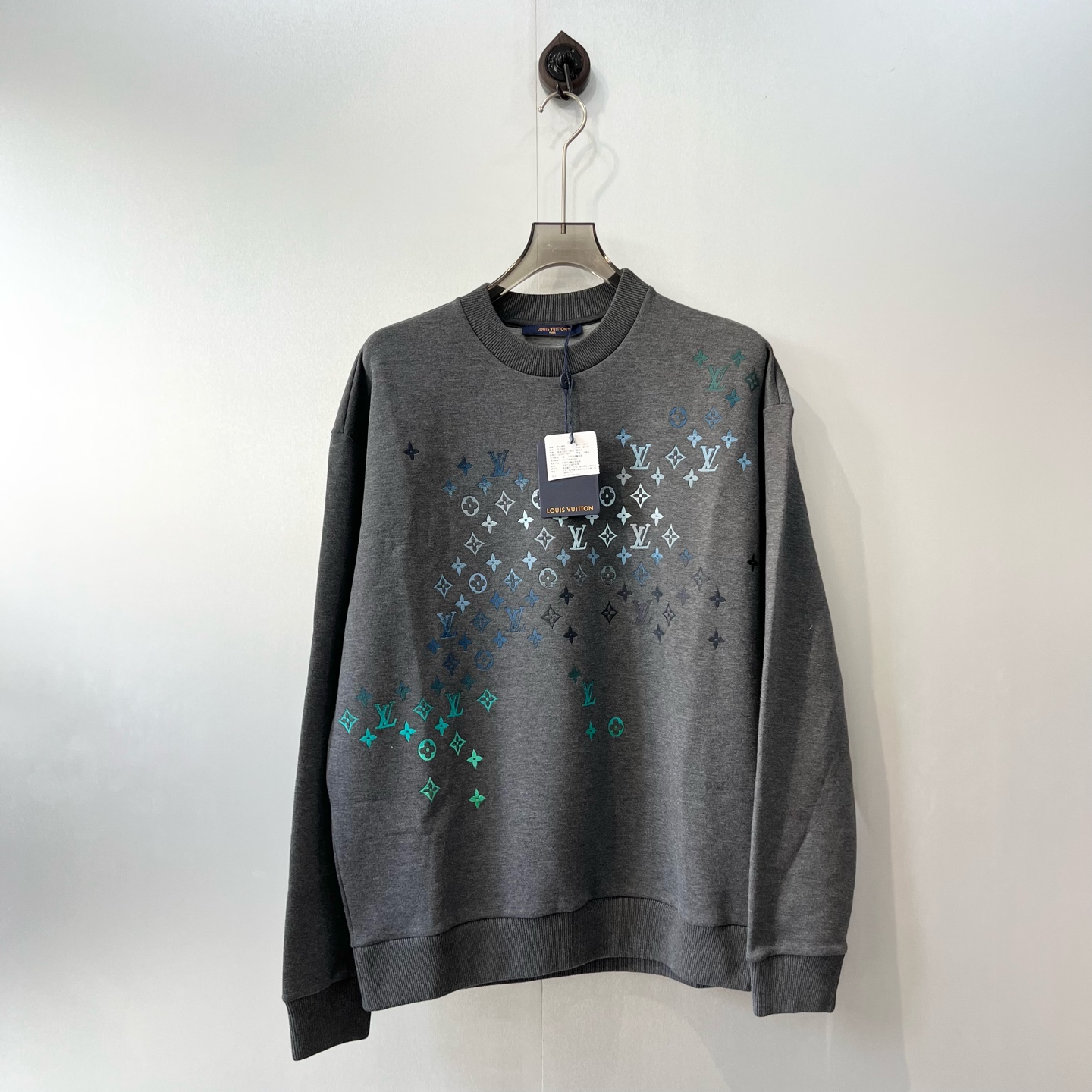 未使用 LouisVuitton/路易威登 字母印花卫衣/L码/y3298（北京）