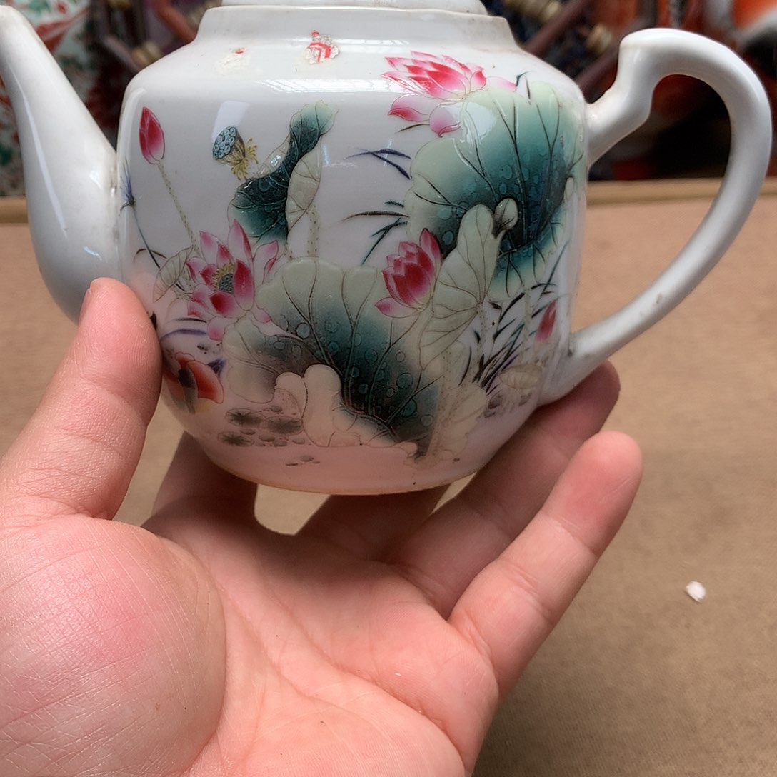 盘景德镇陶瓷杯子