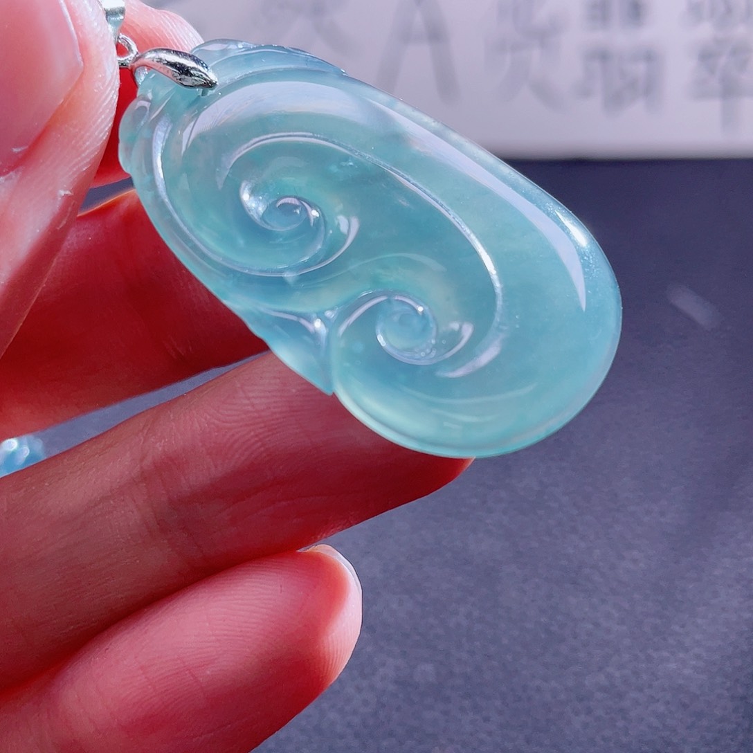 翡翠颈饰未镶嵌99999999