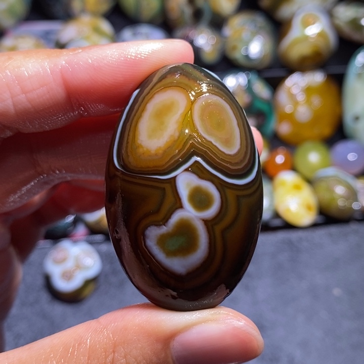 玛瑙/玉髓珠宝奇石未镶嵌