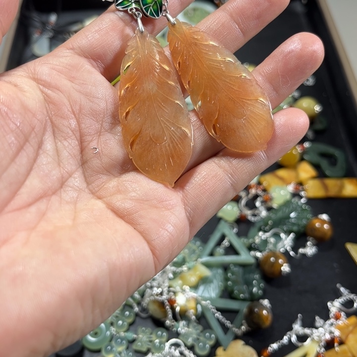 岫玉耳饰未镶嵌耳饰