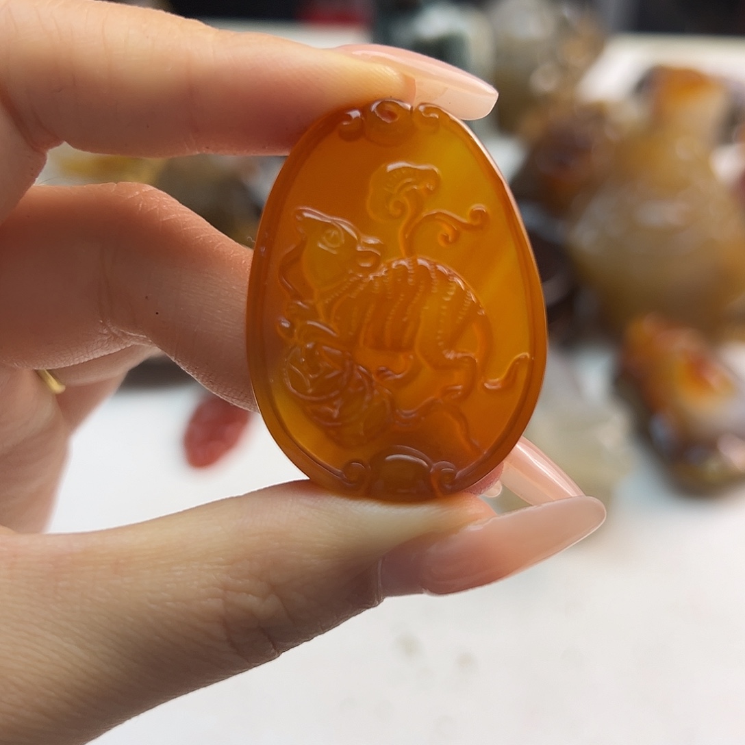 玛瑙/玉髓合金颈饰