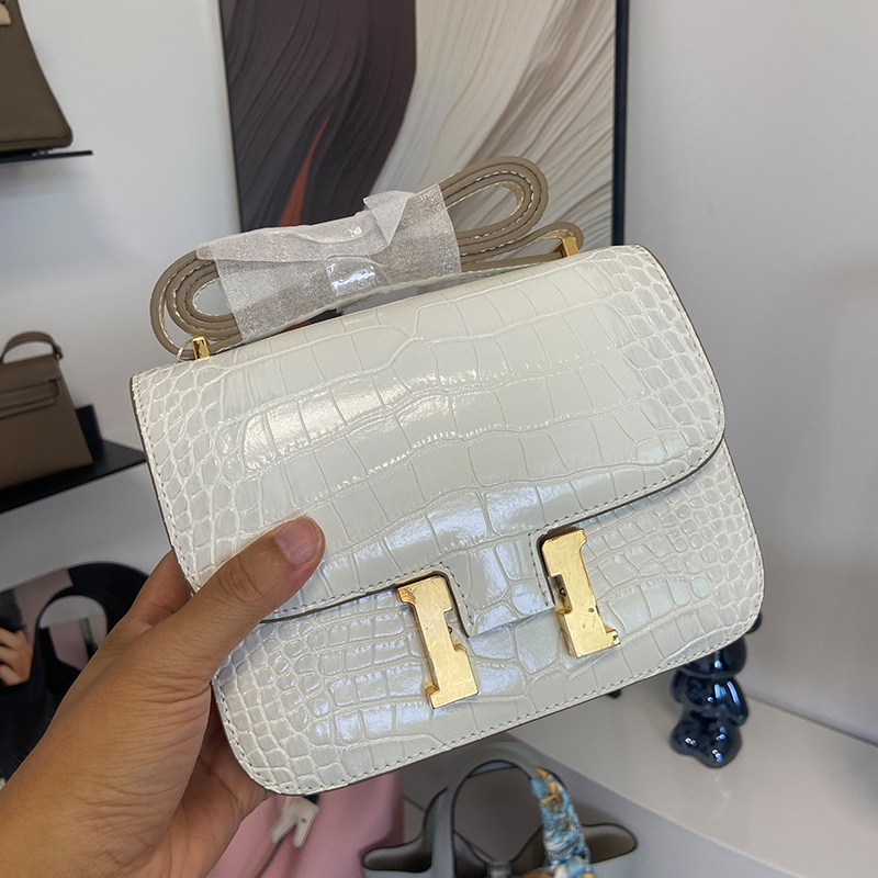 康康小号鳄鱼纹头层牛皮单肩斜挎女士包包