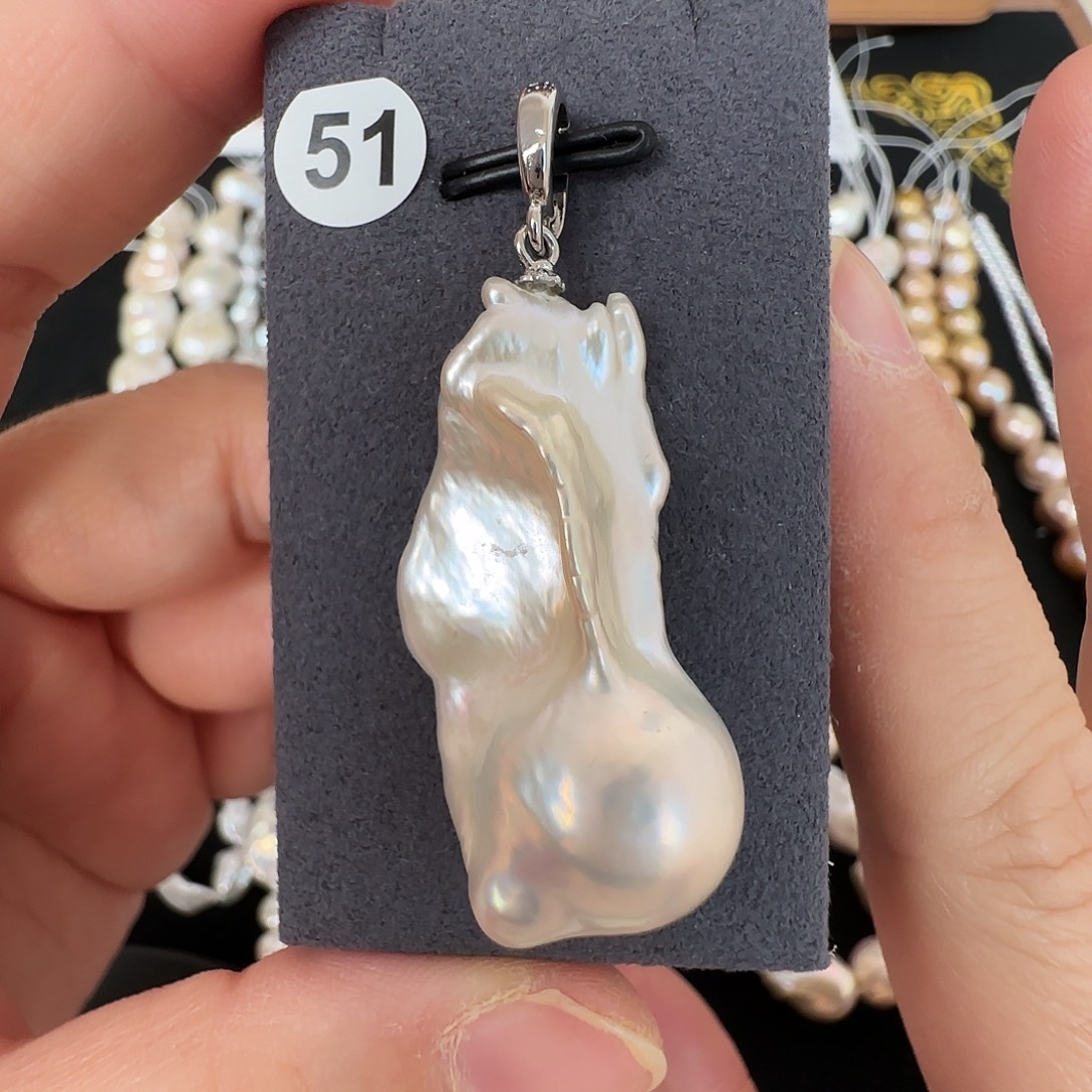 颈饰淡水珍珠未镶嵌