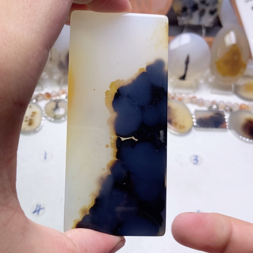 【闪购商品】玛瑙/玉髓颈饰未镶嵌