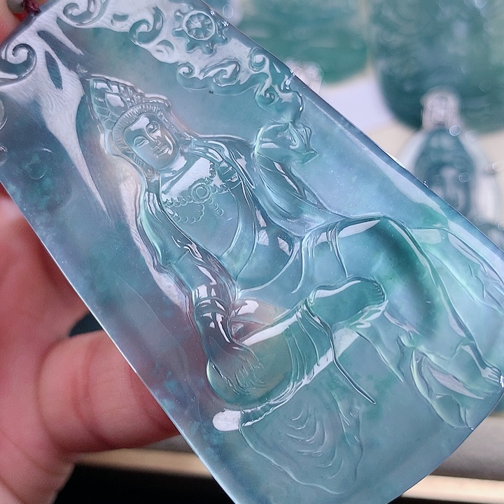 【闪购商品】翡翠颈饰未镶嵌天然翡翠