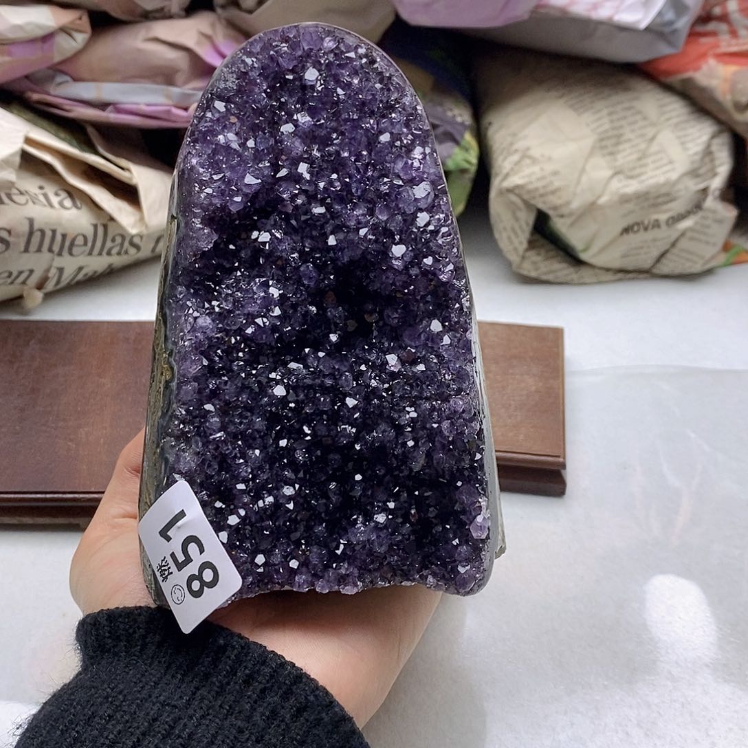 紫晶大型摆件（非配饰）未镶嵌