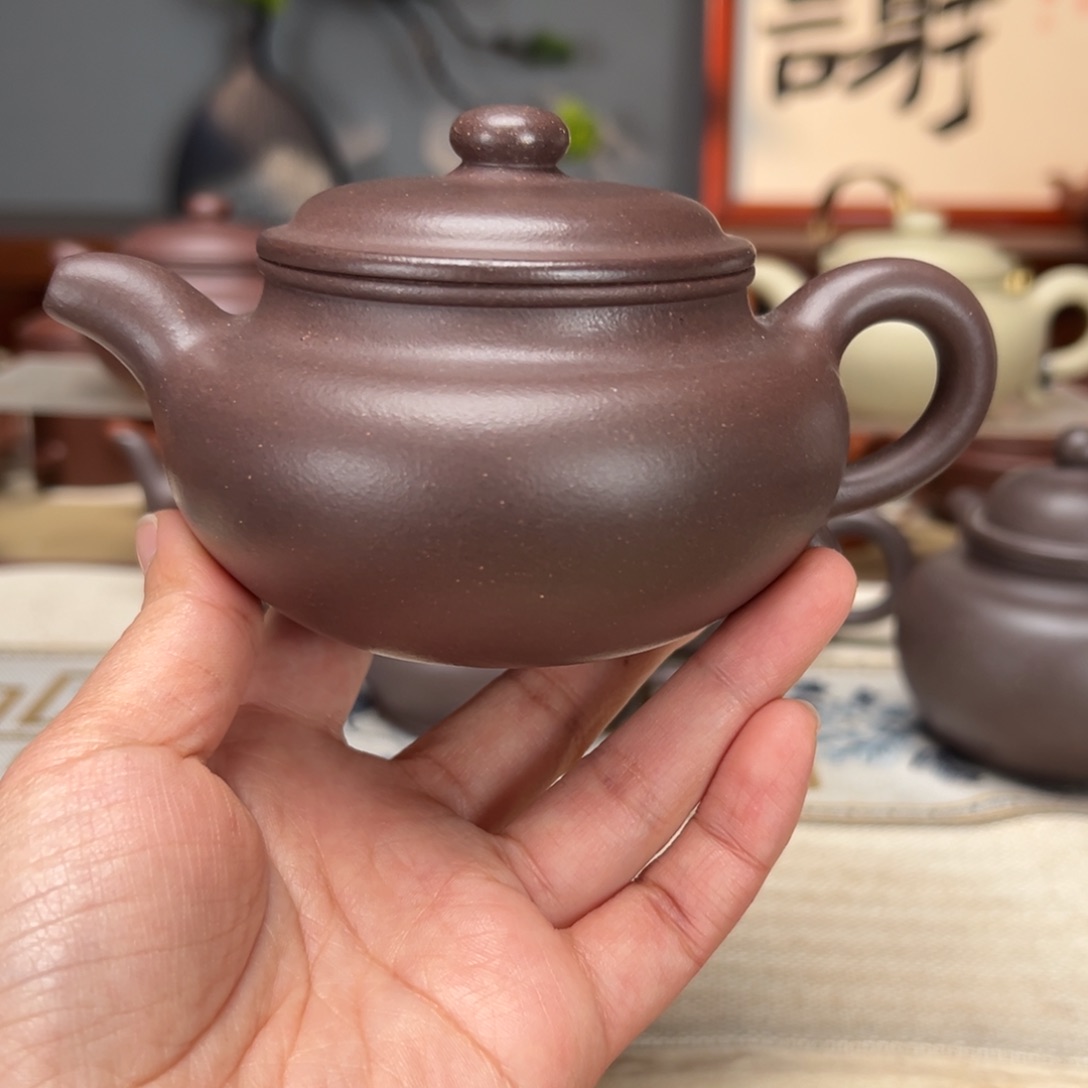 紫砂茶壶底槽青的240
