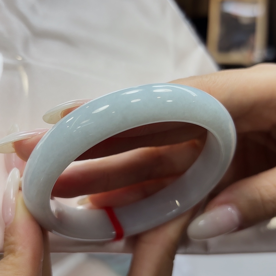 翡翠未镶嵌手镯翡翠