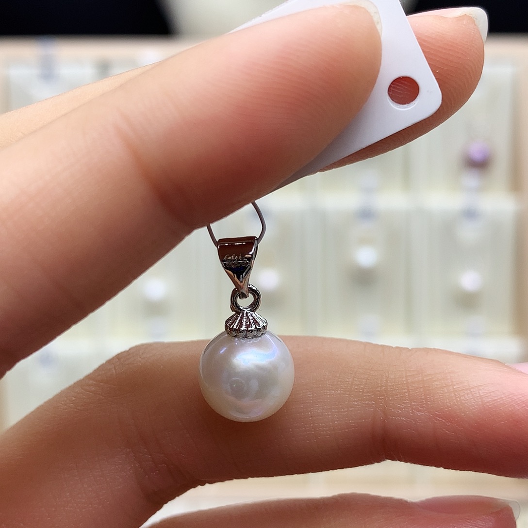 合金淡水珍珠颈饰