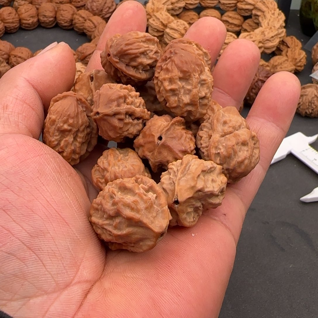 文玩核桃吊坠霸*异形