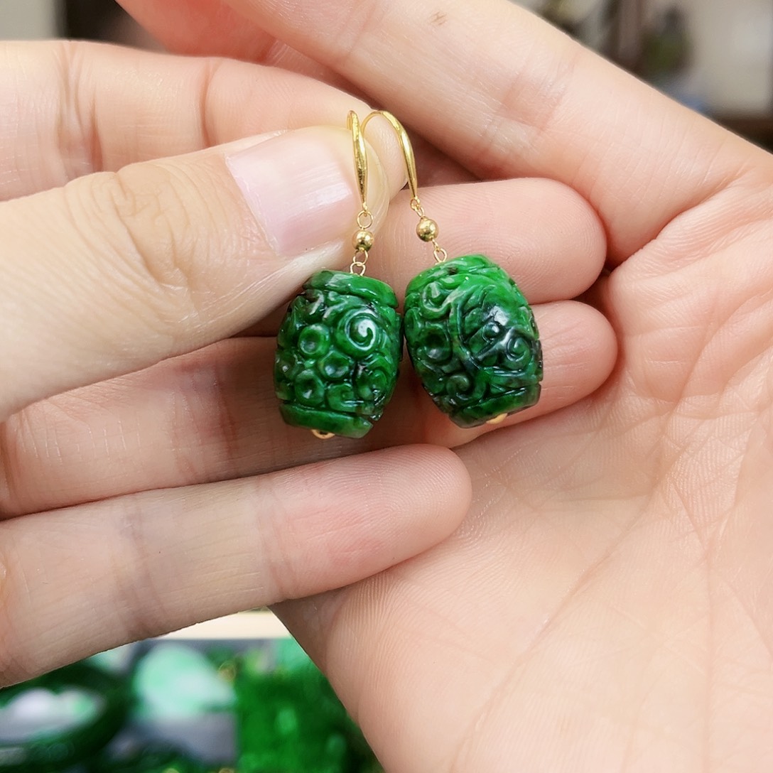 翡翠耳饰18K金镶嵌耳饰