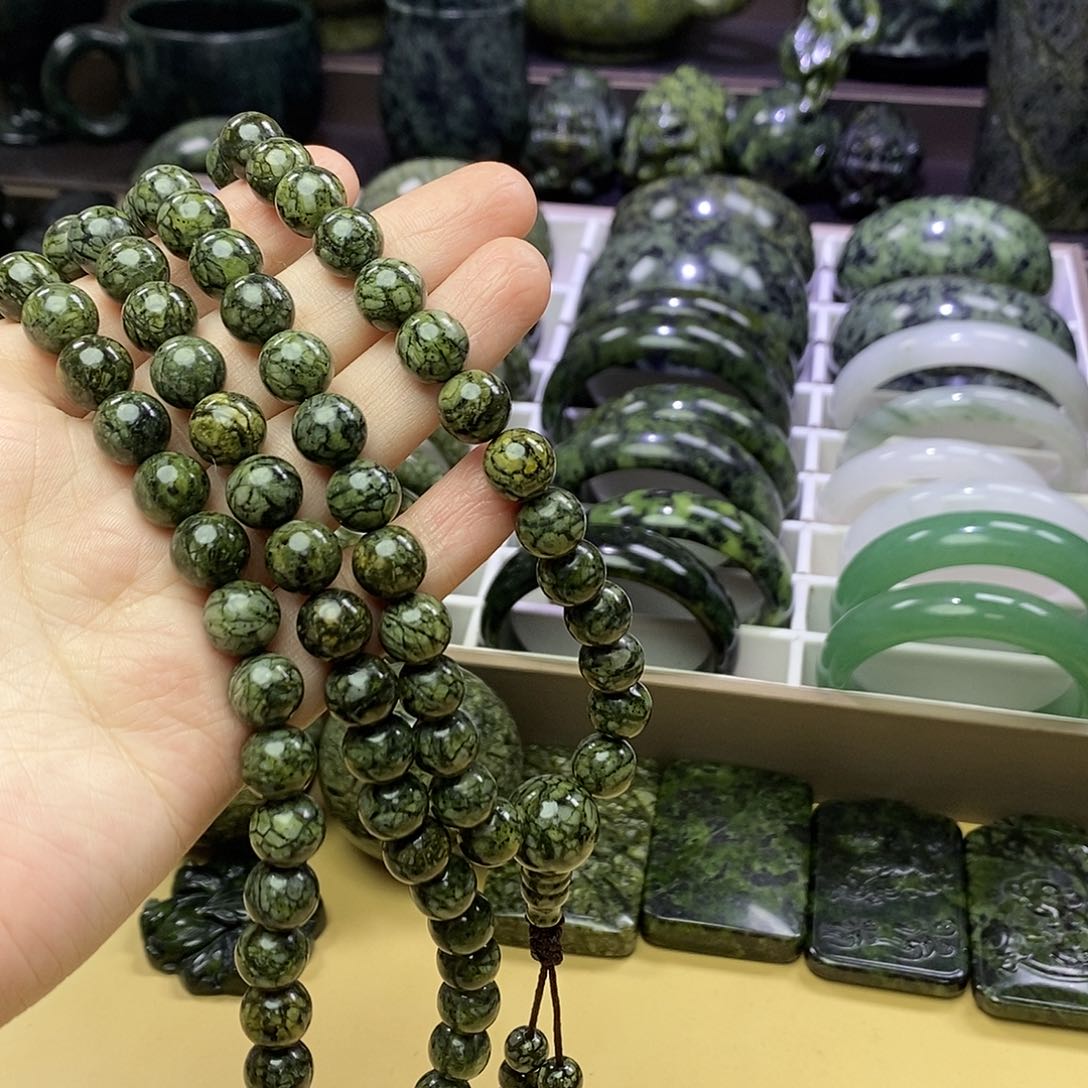 蛇纹石玉未镶嵌手串