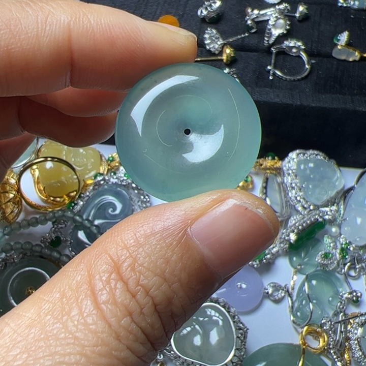 翡翠吊坠(不含链)未镶嵌西*露翡翠吊坠项链