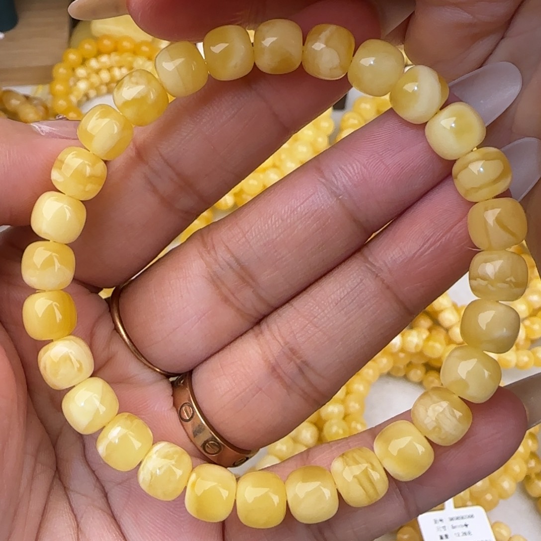 蜜蜡未镶嵌手链妖白花老型手串