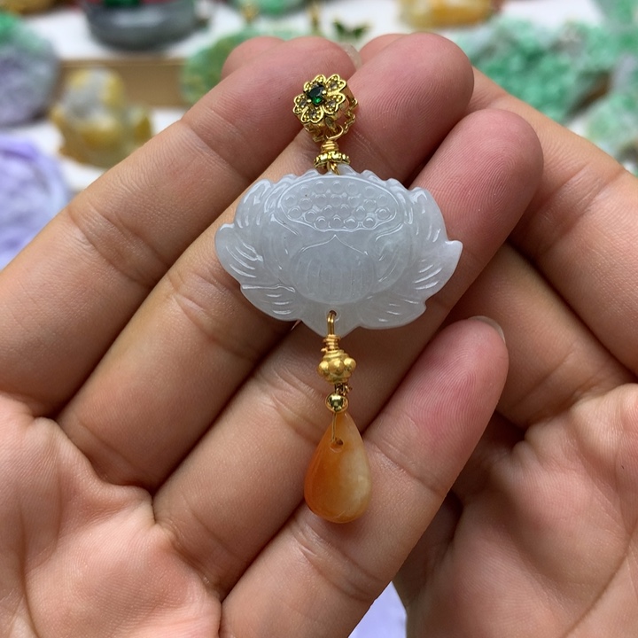 颈饰未镶嵌翡翠翡翠