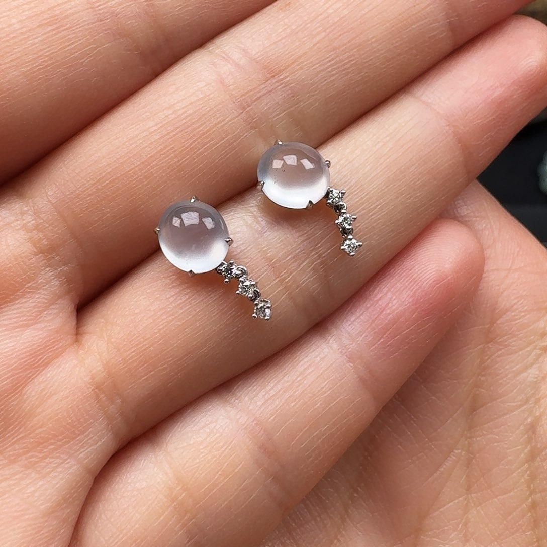 翡翠颈饰18K金镶嵌耳钉