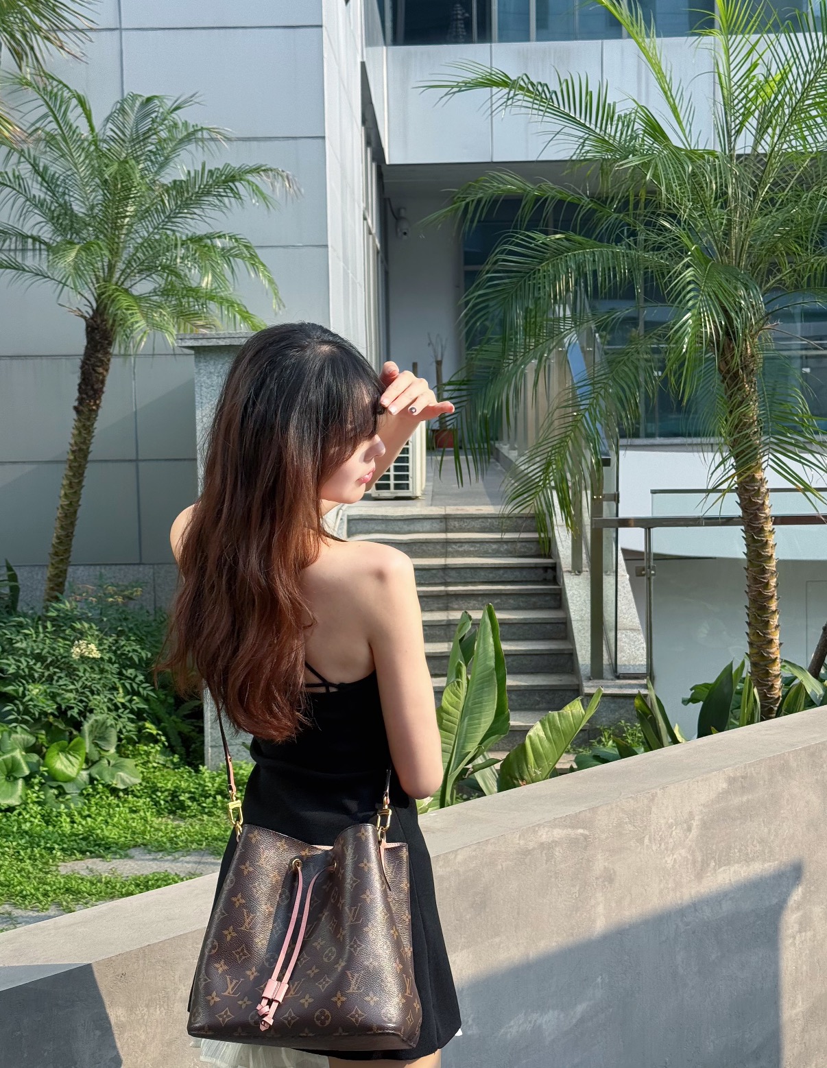 99新 LouisVuitton/路易威登 lv 粉水桶单肩斜挎包/公价无/甄选