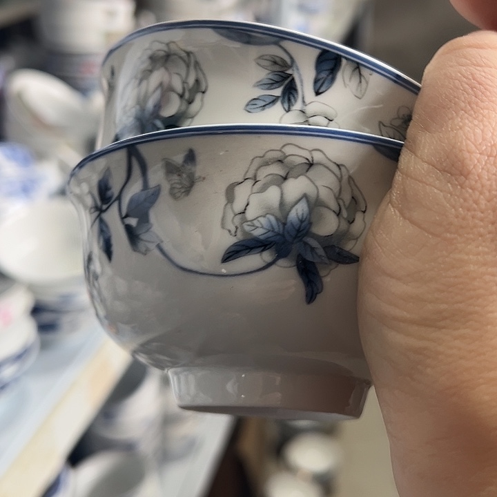 其它陶瓷两个碗陶瓷