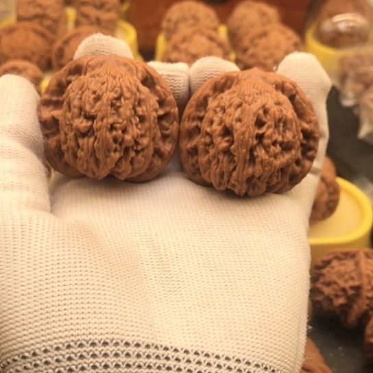 核桃把件必*客45麦穗虎头