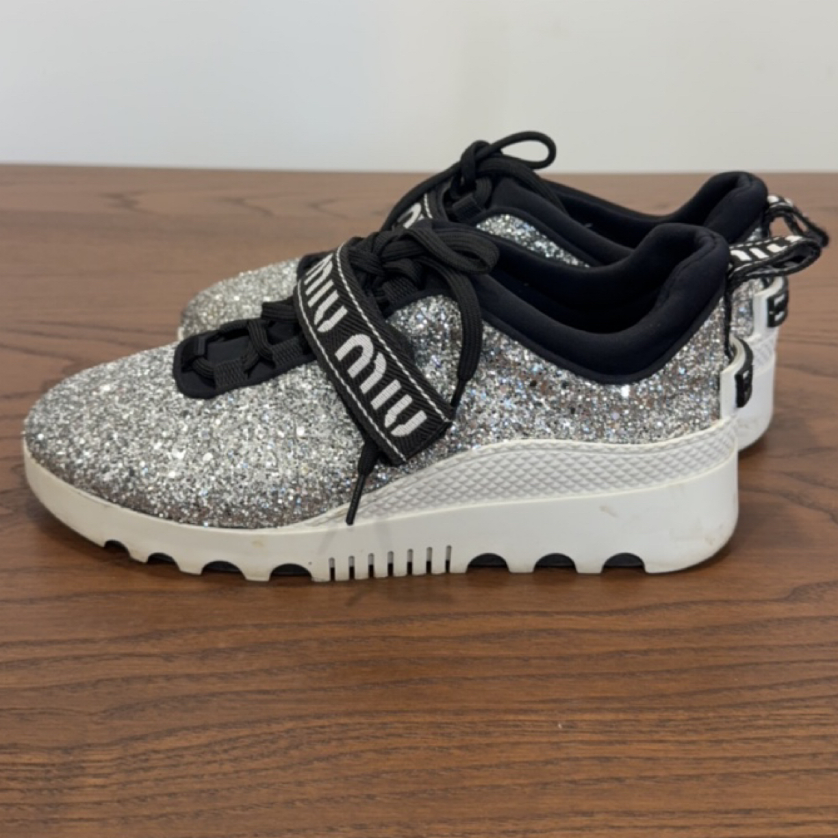 99新 MIU MIU/缪缪 缪缪鞋 36.5 码 jh