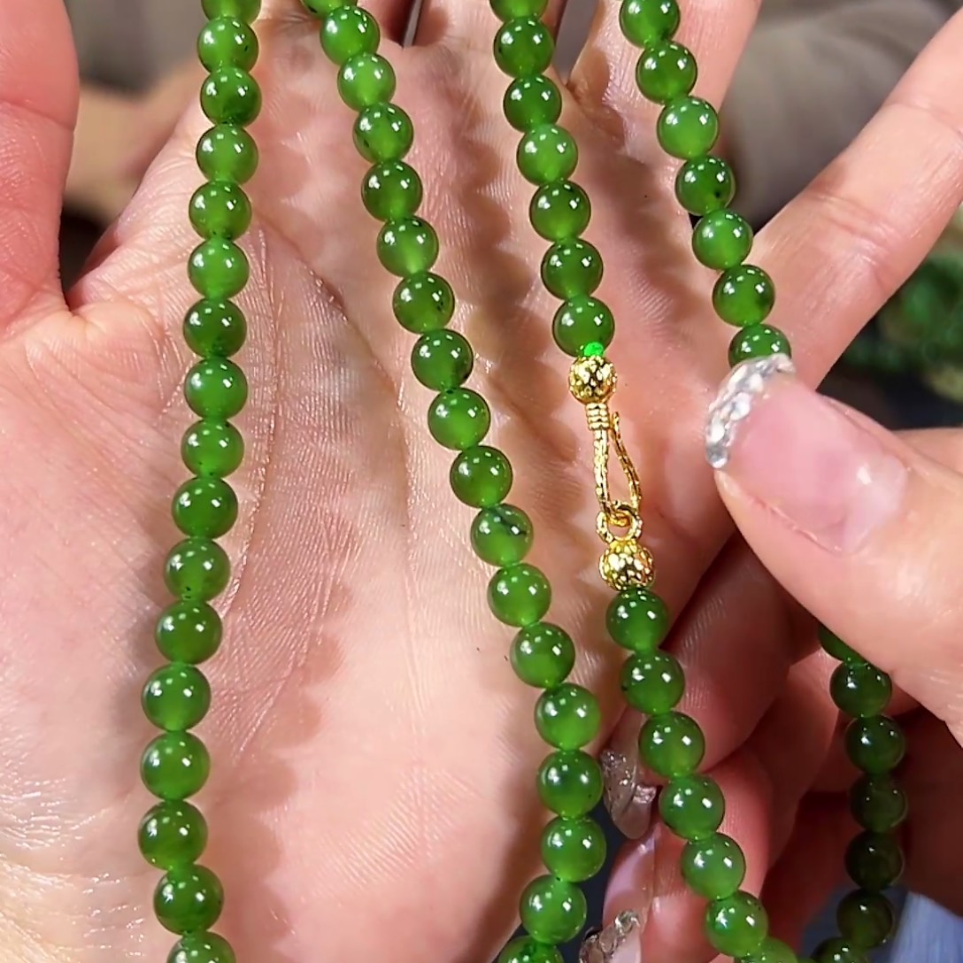 和田玉（碧玉）未镶嵌颈饰卡6