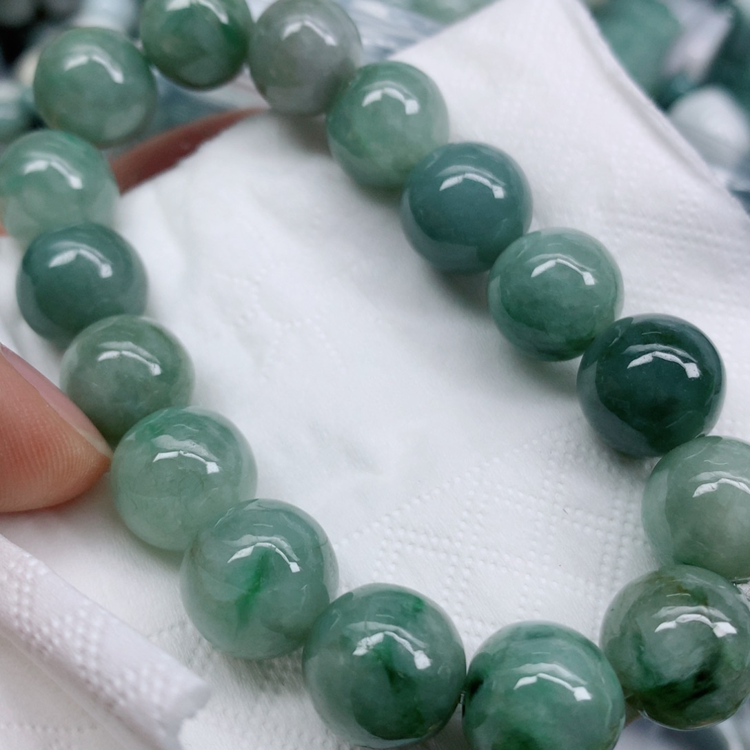 翡翠未镶嵌项链珠子批发