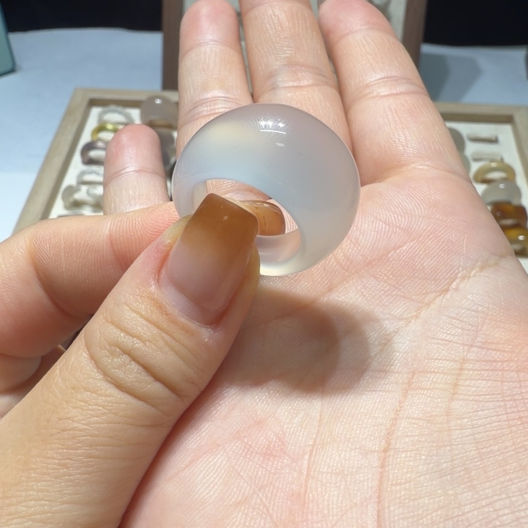 小***茶玛瑙/玉髓未镶嵌戒指港15/内17.5