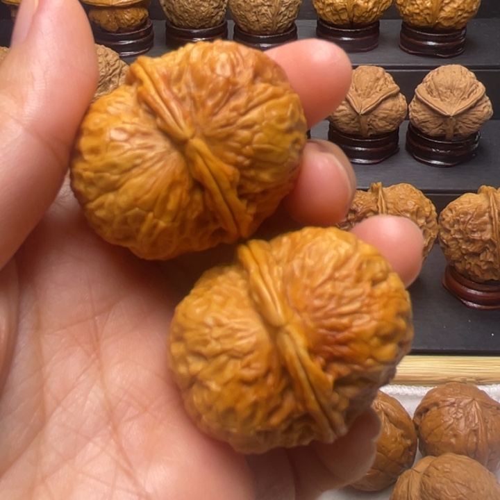 把件文玩核桃玲珑元宝9Y