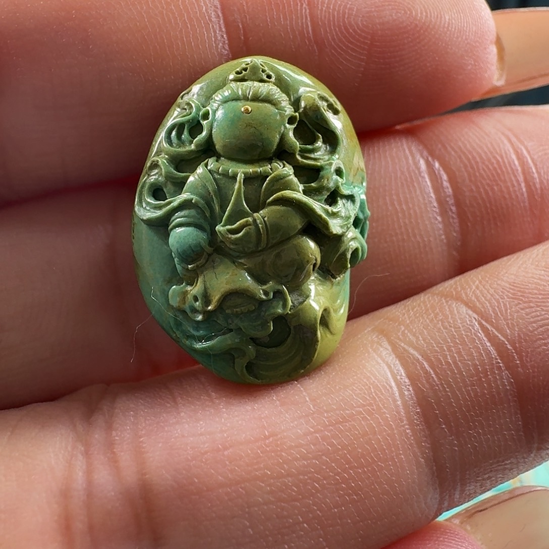 绿松石未镶嵌颈饰