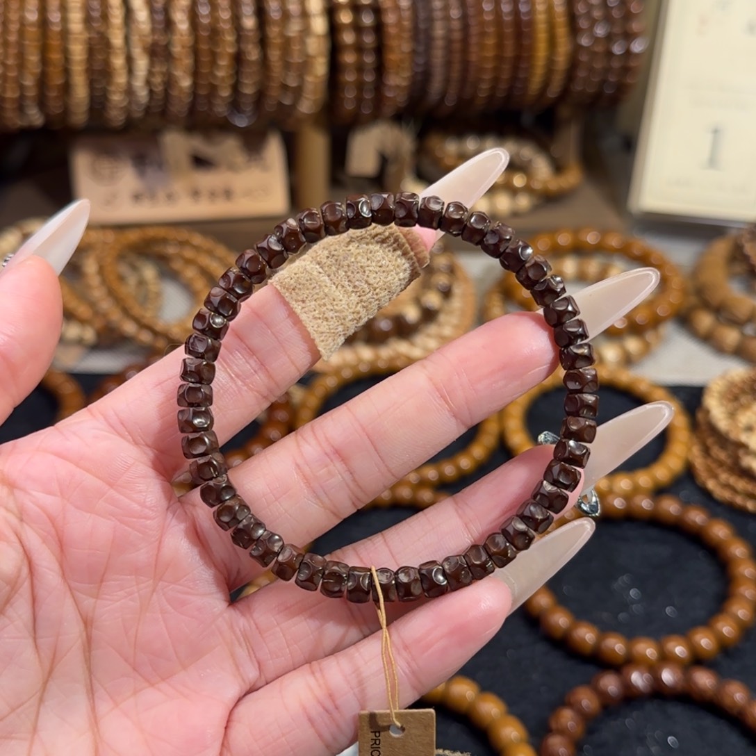 G***t手串紫金鼠6纯肉无相药片手工雕刻