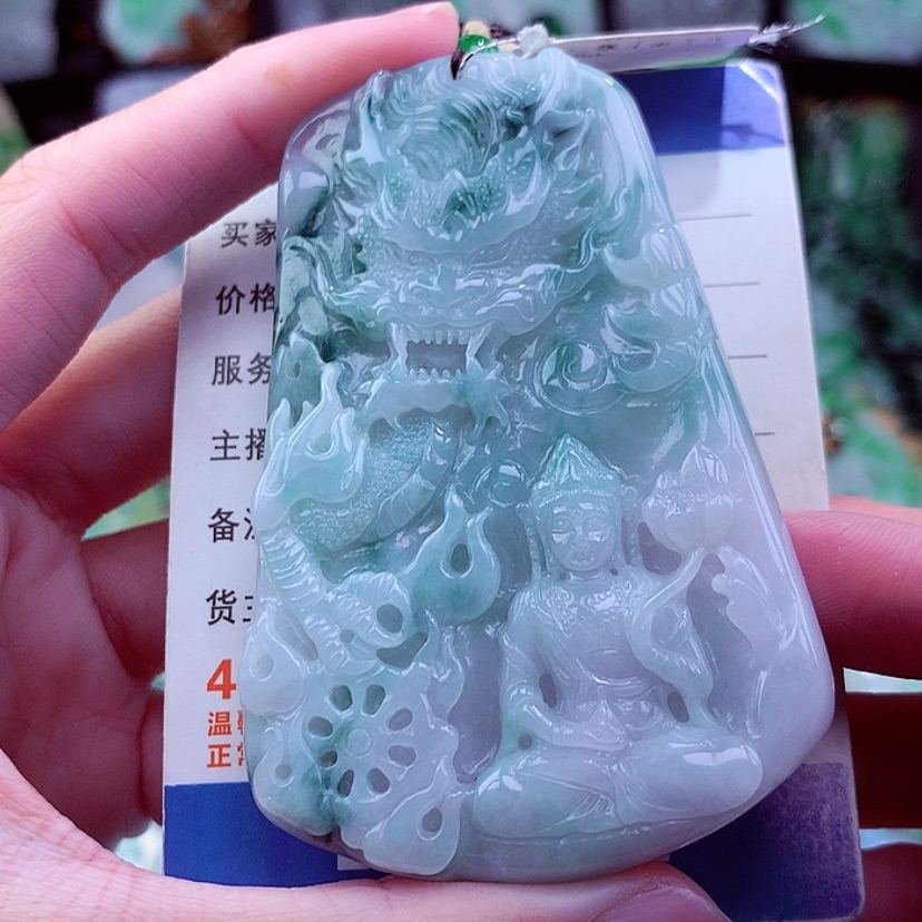 【闪购商品】翡翠颈饰未镶嵌天然