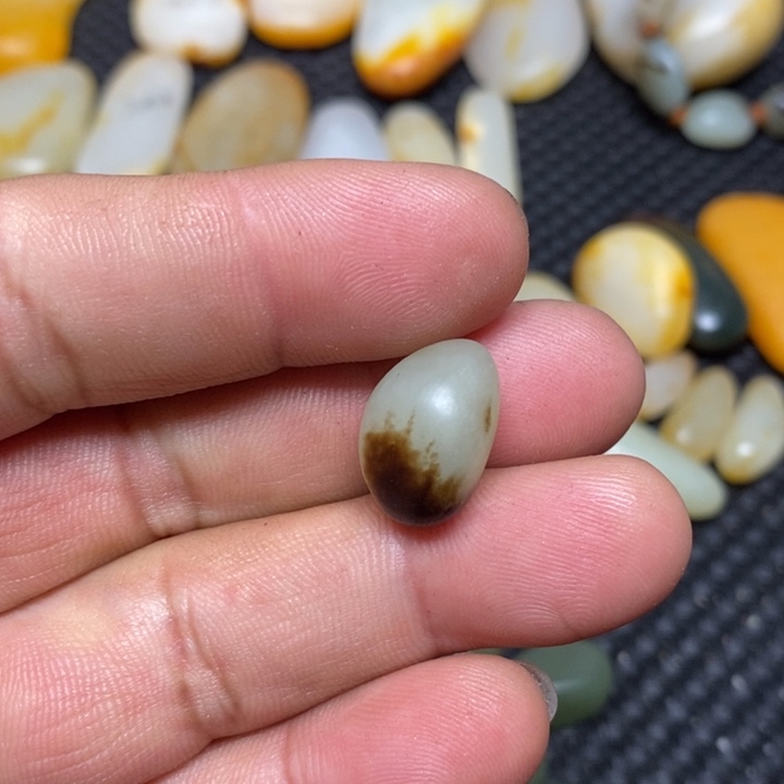 和田玉珠宝奇石未镶嵌