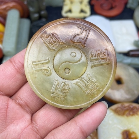 蛇纹石玉颈饰未镶嵌57