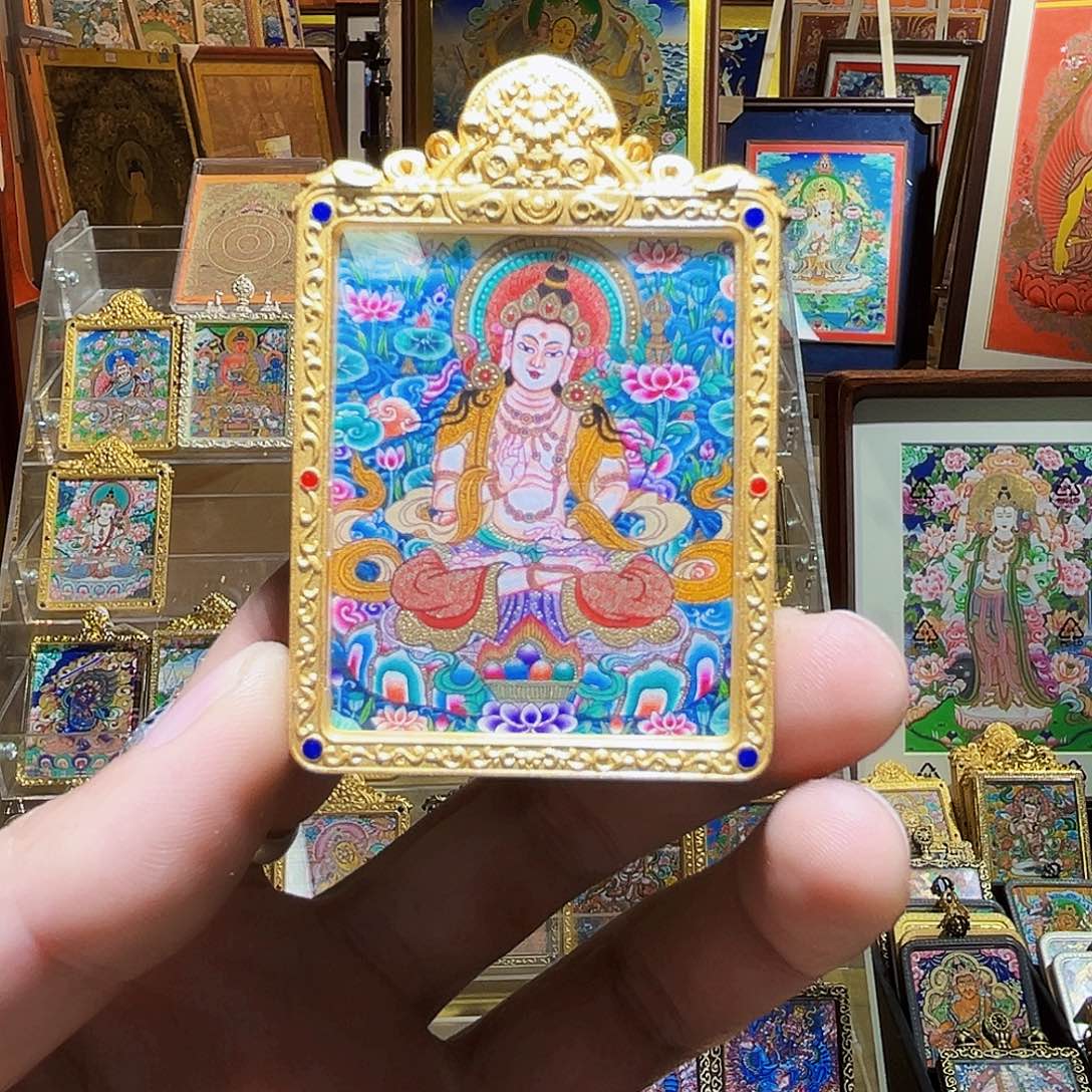 吊坠S****辰青海热贡纯手绘大势至