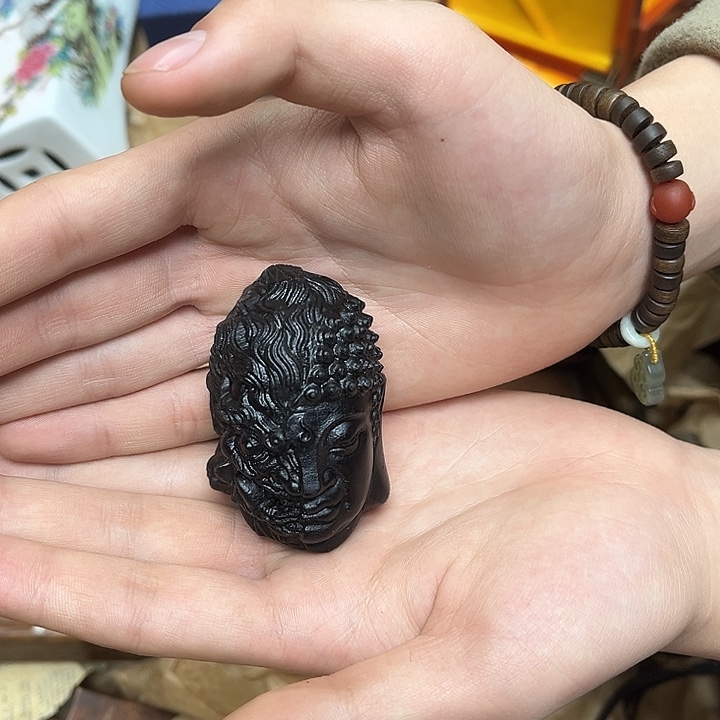 大叶紫檀（黑酸枝木类）