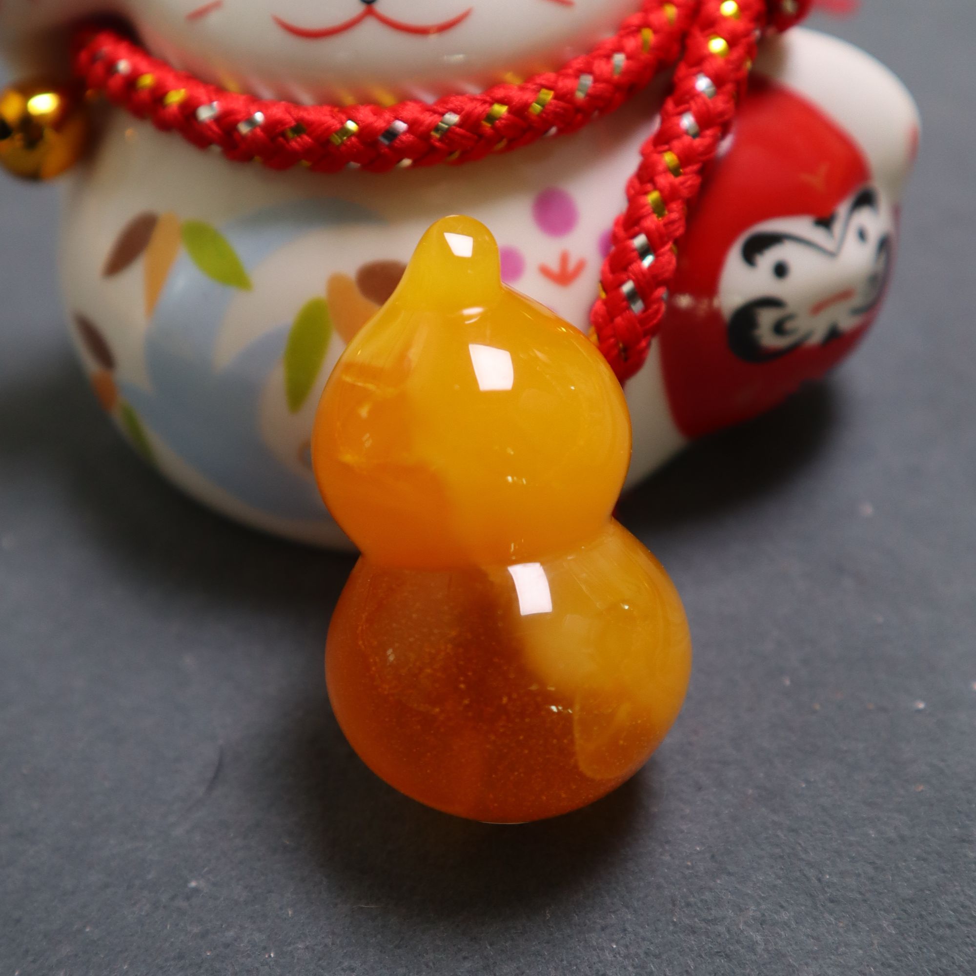 蜜蜡鸡油红金沙溶洞葫芦吊坠