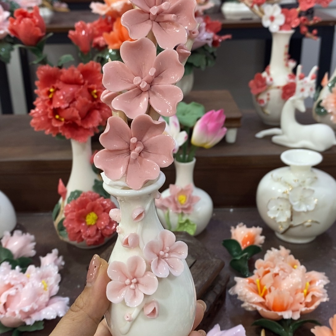 摆件陶瓷手工花摆件
