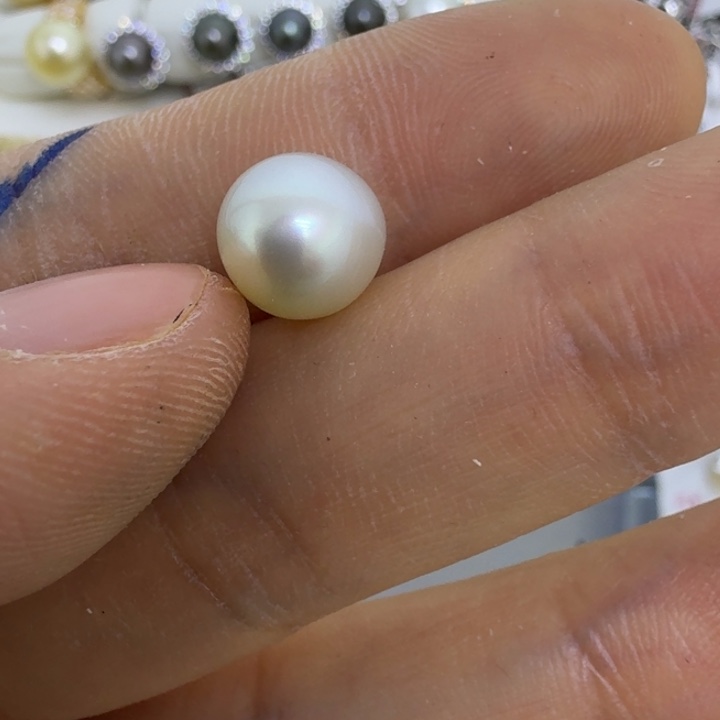 梦***6海水珍珠颈饰未镶嵌