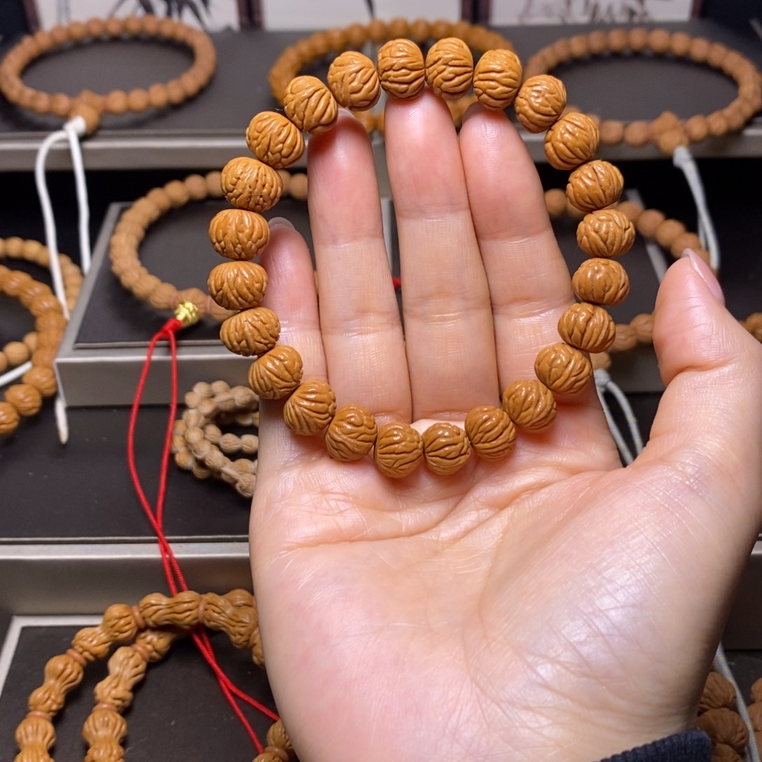 芝***物桃核手串秦岭桃核