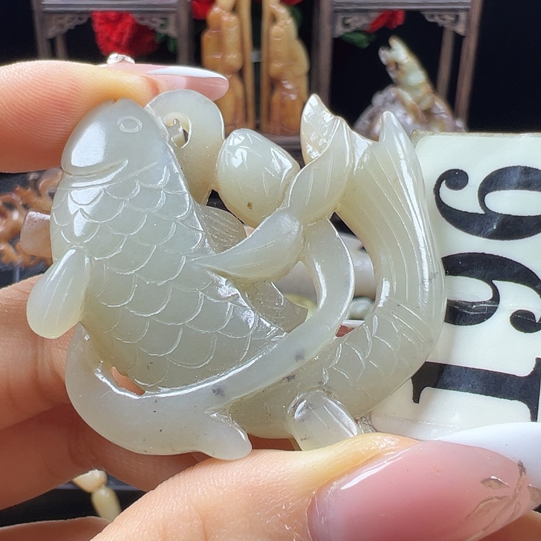 董***会和田玉未镶嵌挂件